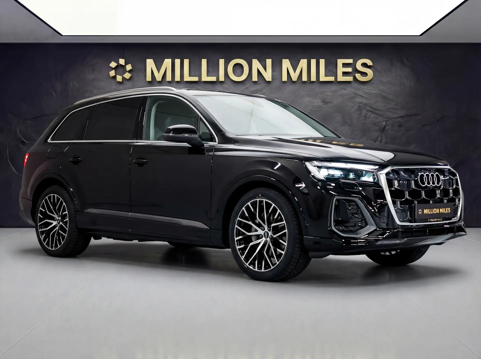 Audi Q7 - Просмотр 1