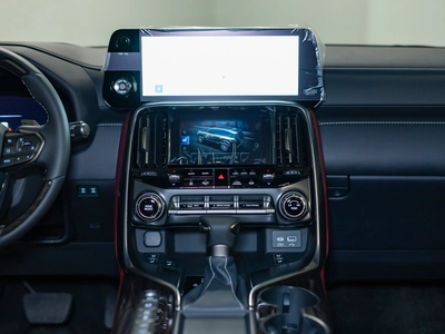 Lexus LX, Iv - 10