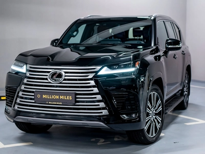 Lexus LX, Iv - 1