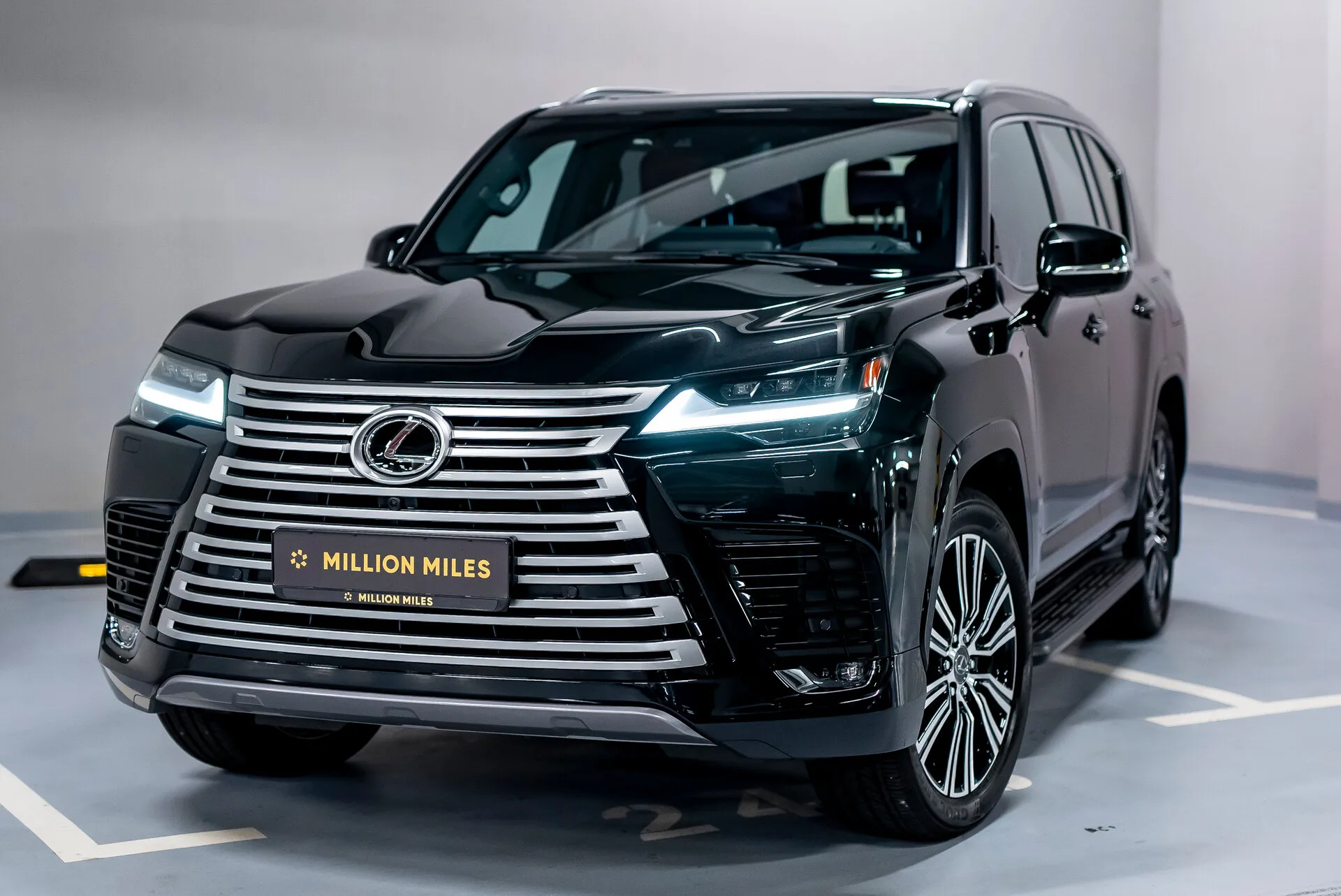 Lexus LX