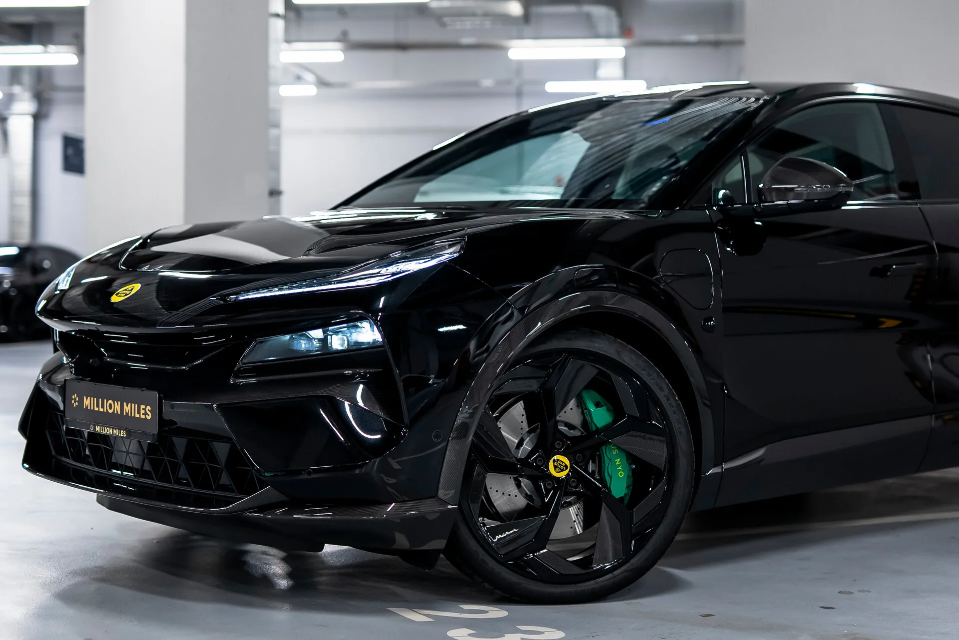 Lotus Eletre, I — 3