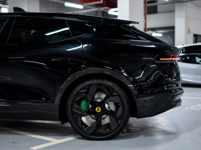 Lotus Eletre, I - 7