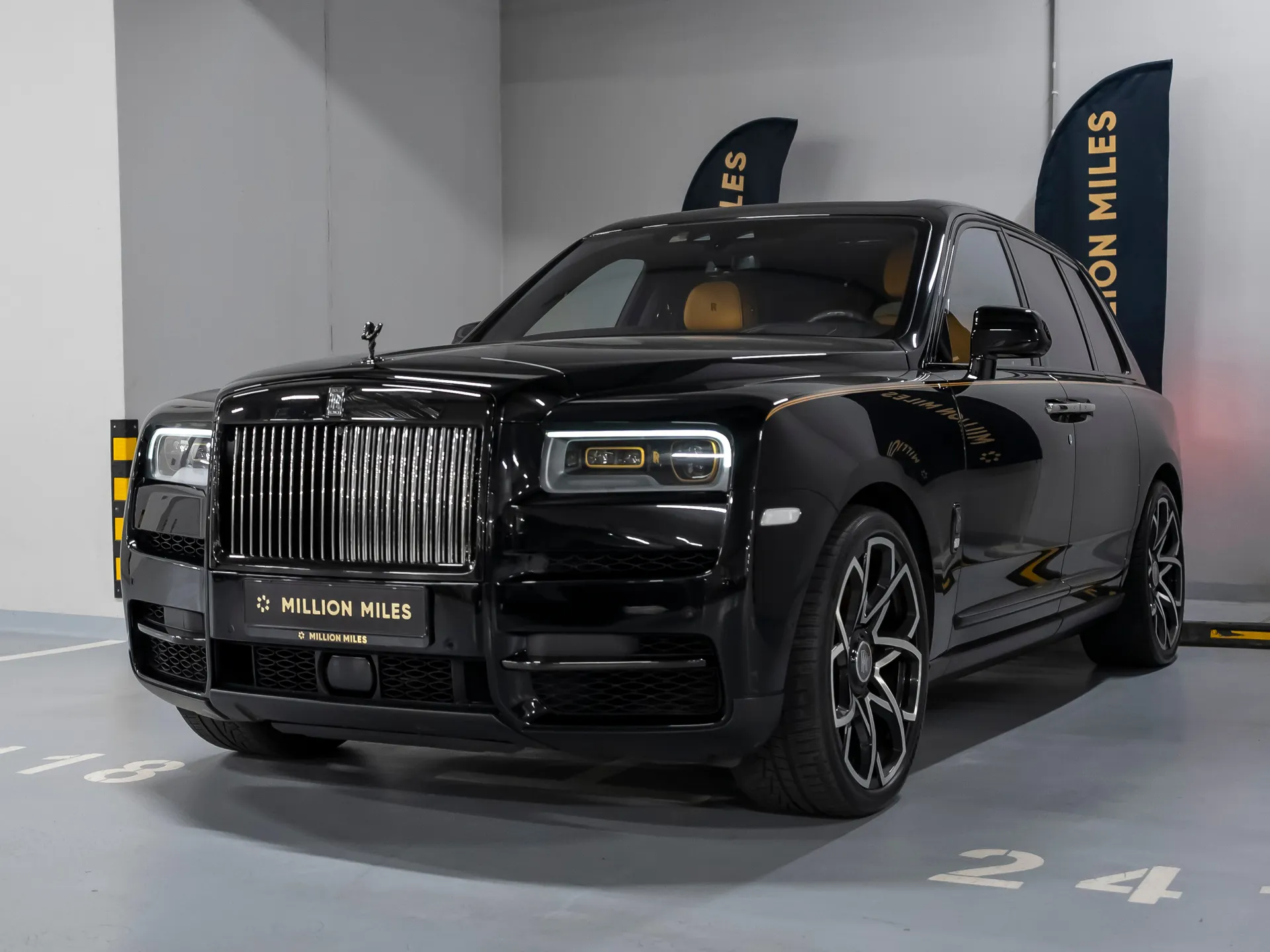 Rolls-Royce Cullinan - Просмотр 1