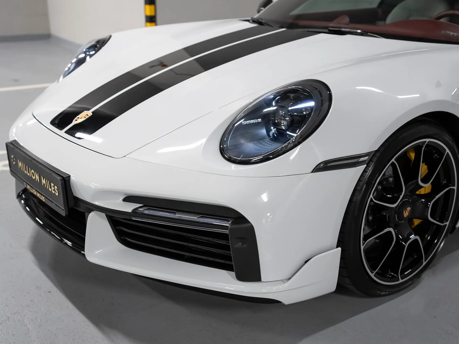 Porsche 911 Turbo S, Viii (992) — 2