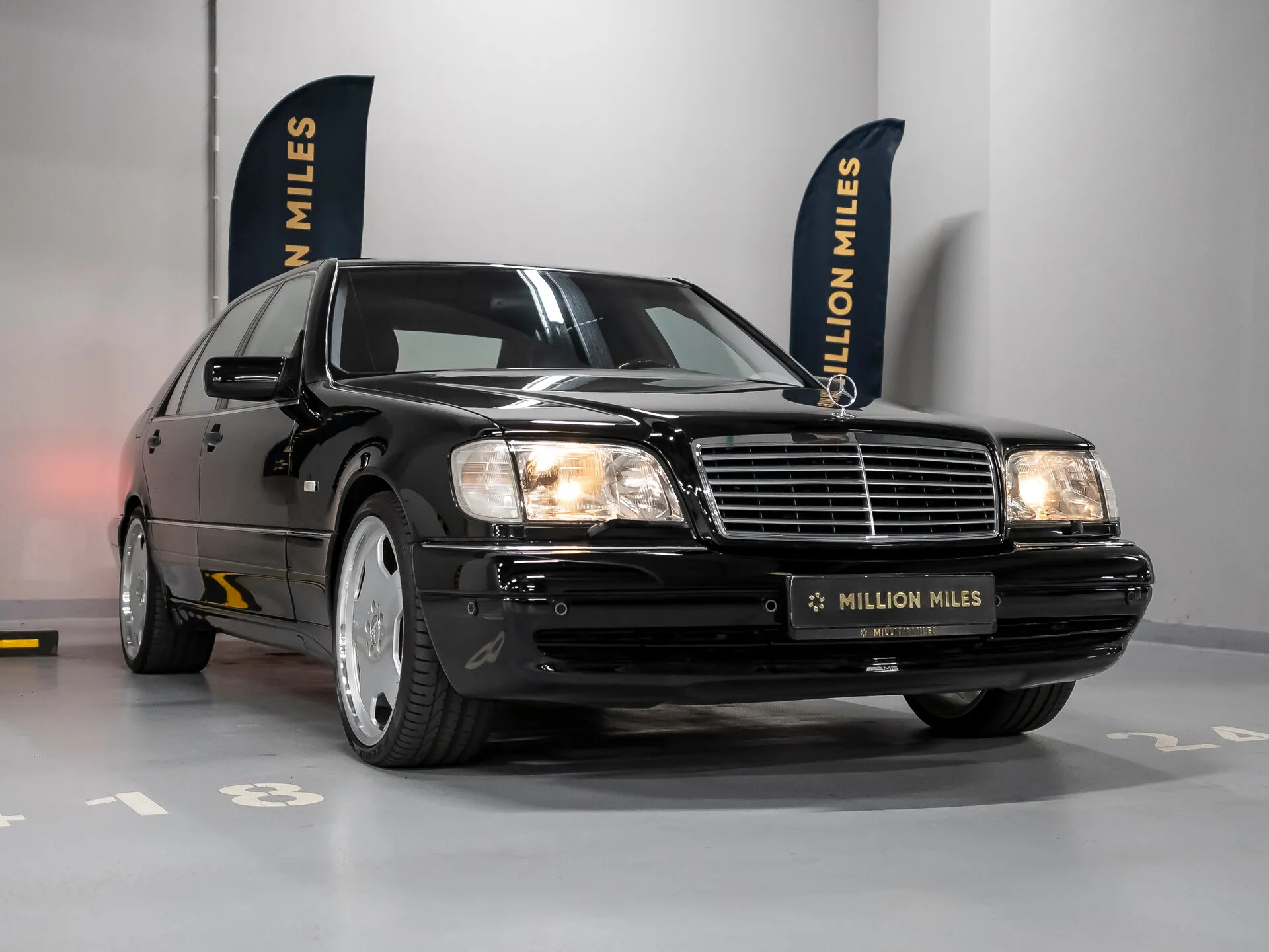 Mercedes-Benz S-Класс - Просмотр 1