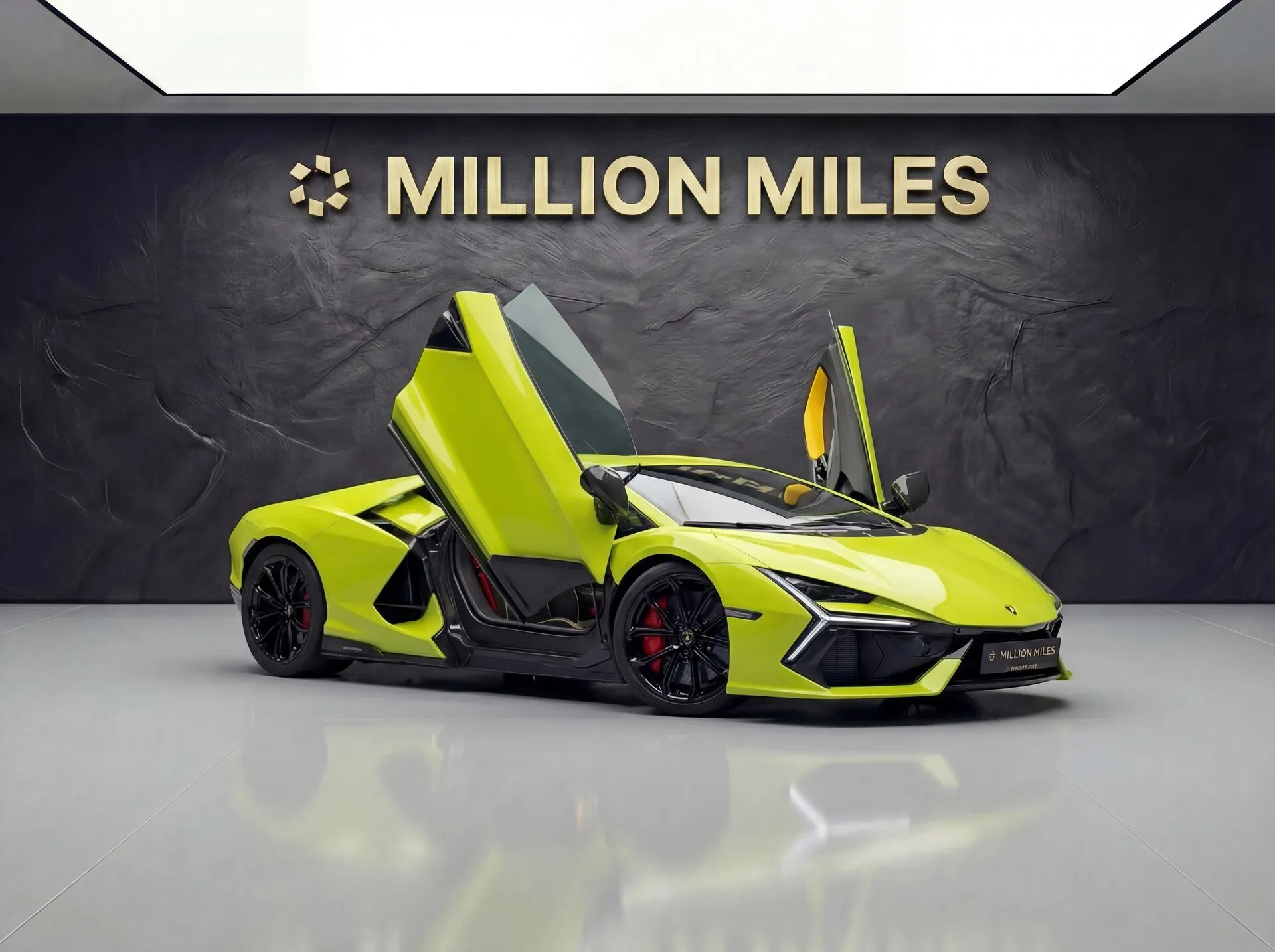 Lamborghini Revuelto - Просмотр 1