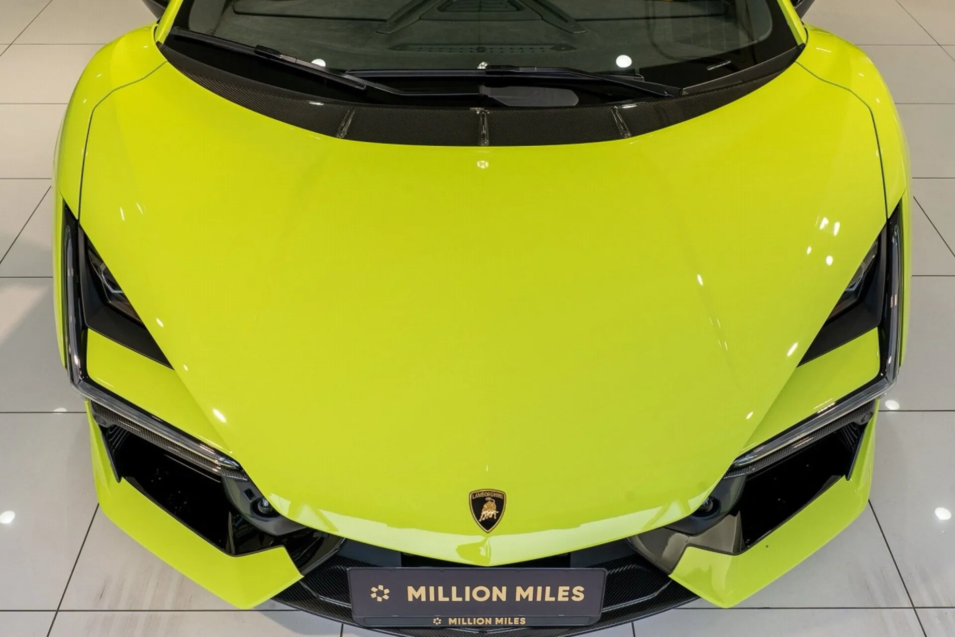 Lamborghini Revuelto — 5