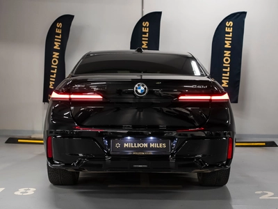 BMW 7 серии, VII (G70) - 8