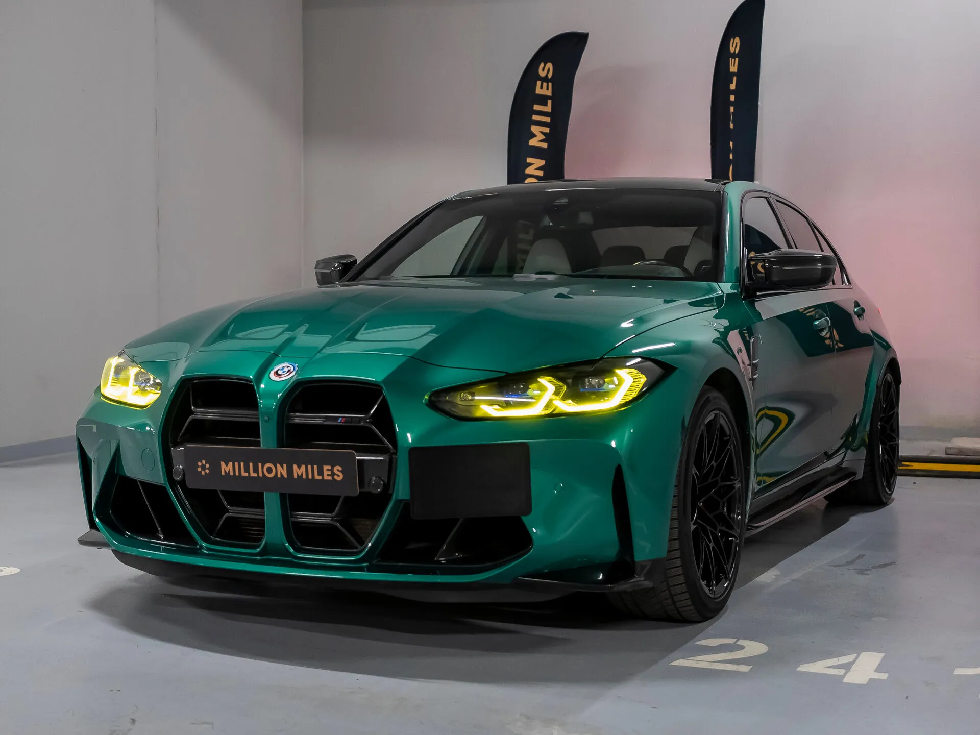 BMW M3 - Просмотр 1
