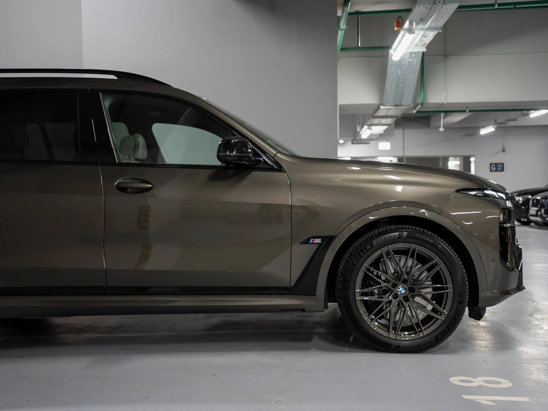 BMW X7 — 8