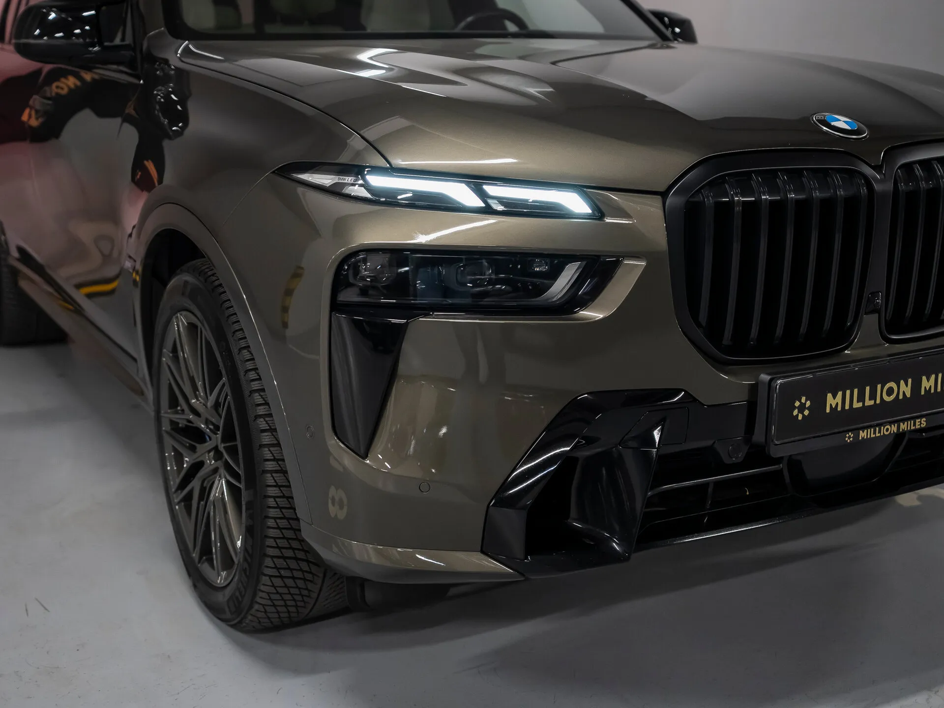 BMW X7 — 5