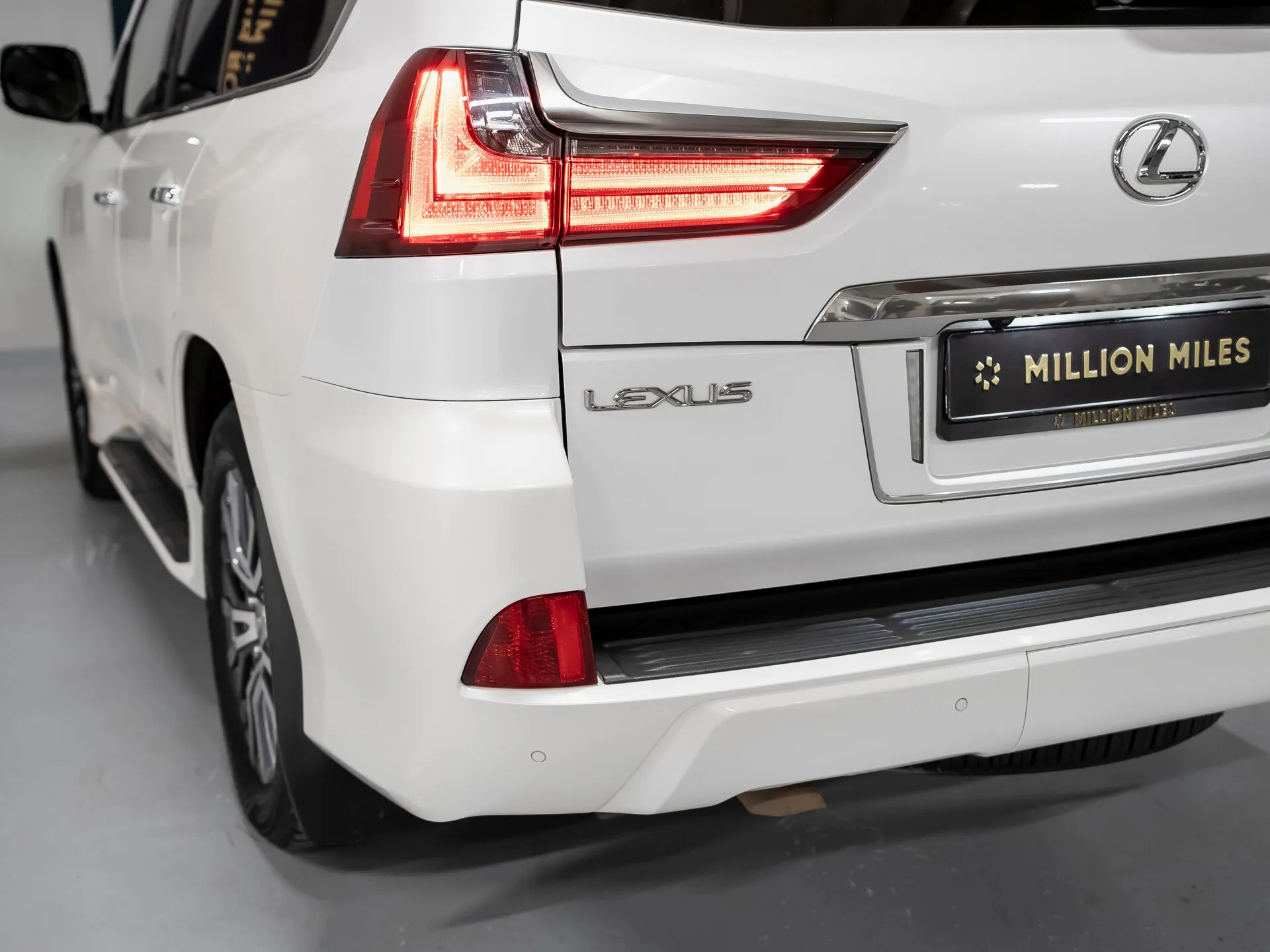 Lexus LX — 5
