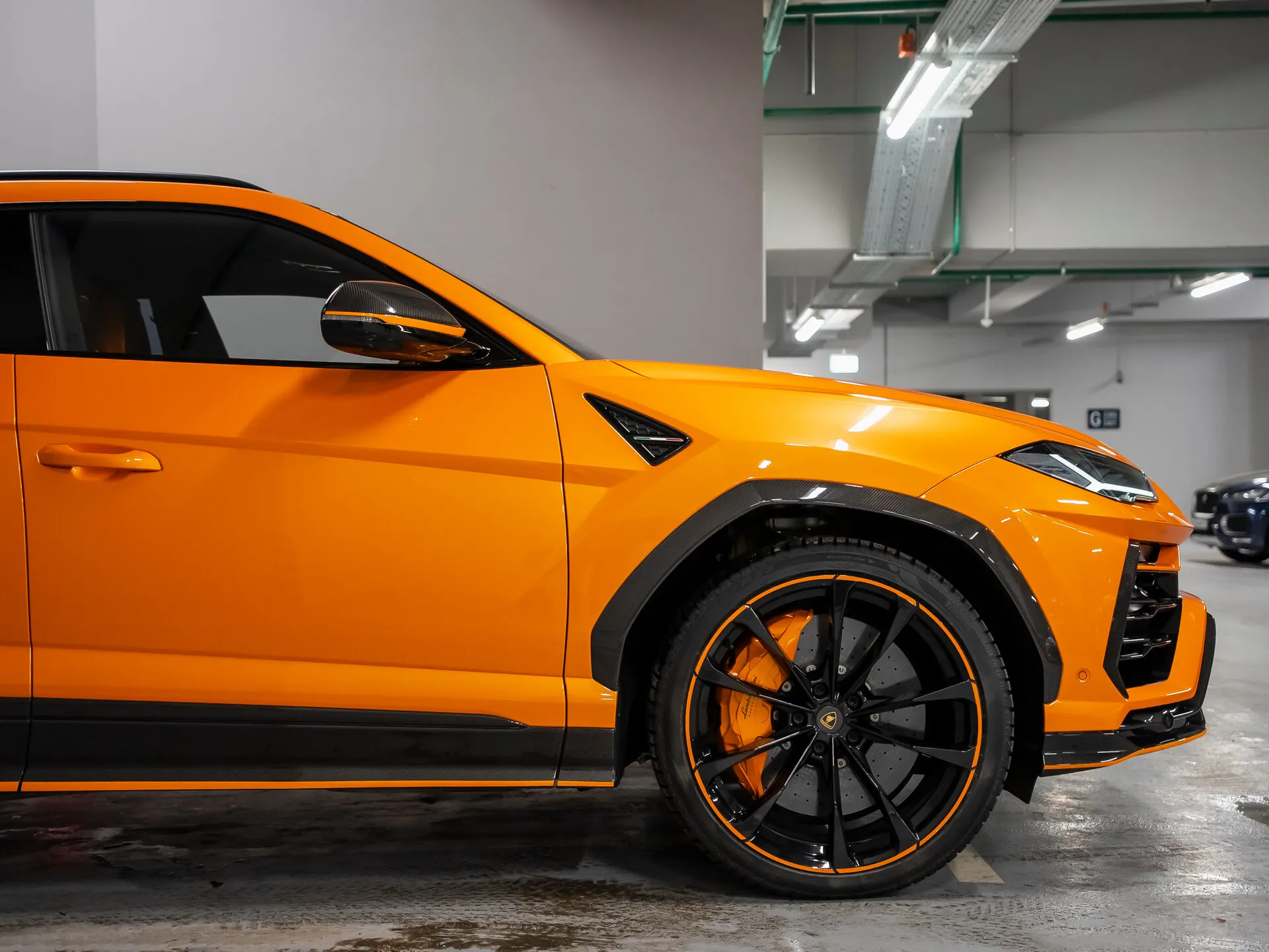 Lamborghini Urus, I — 8