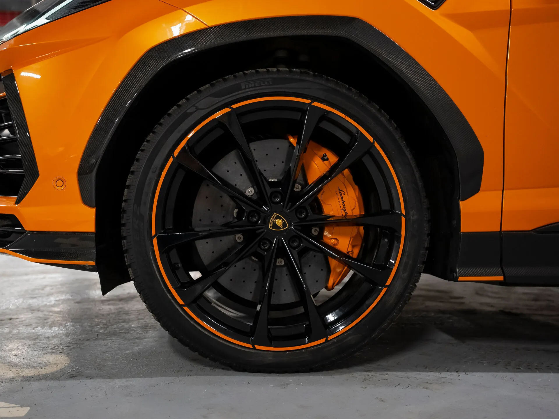 Lamborghini Urus, I — 4