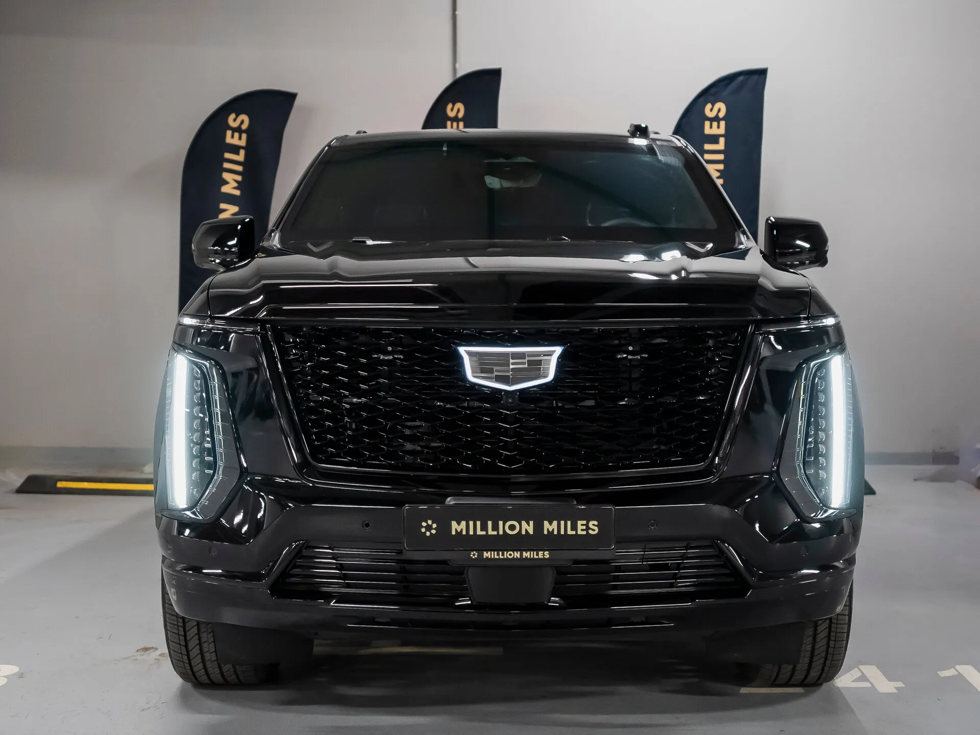 Cadillac Escalade — 2