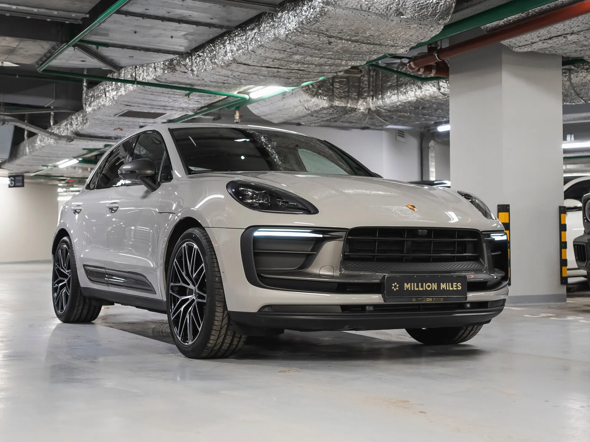 Porsche Macan — 6