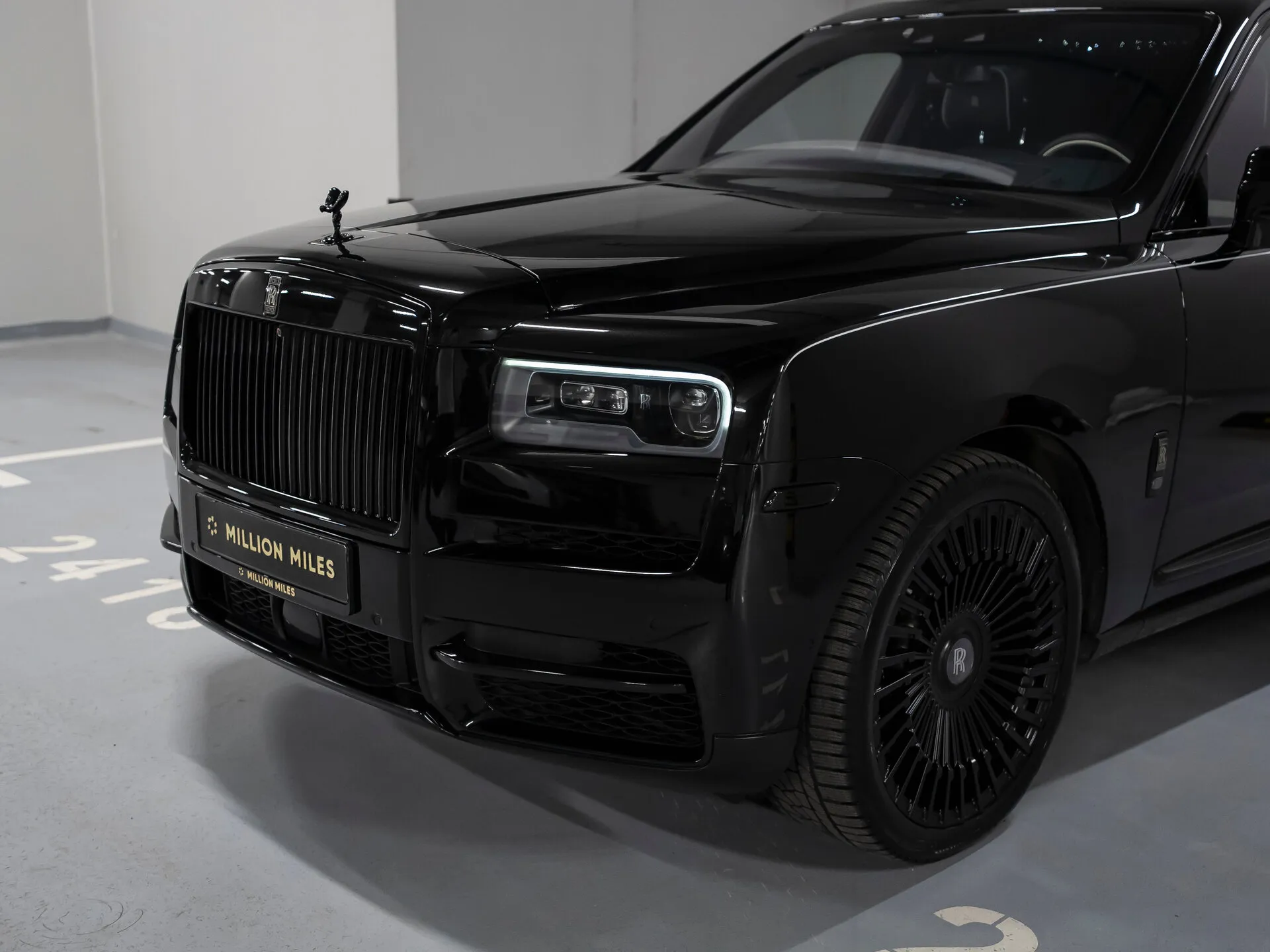 Rolls-Royce Cullinan, I — 3