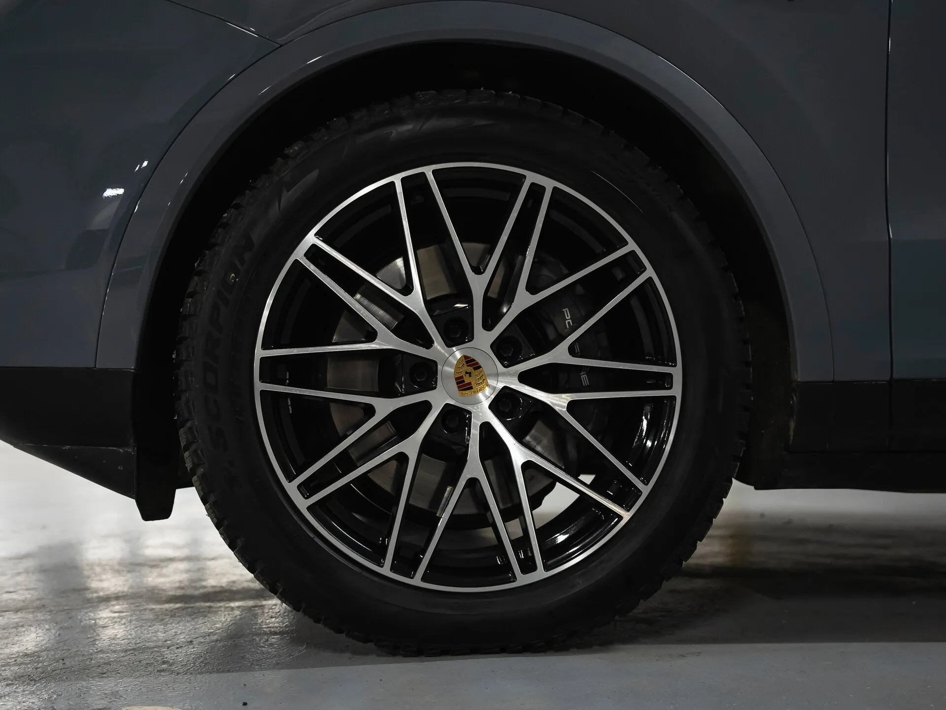 Porsche Cayenne E-Hybrid Coupé — 4