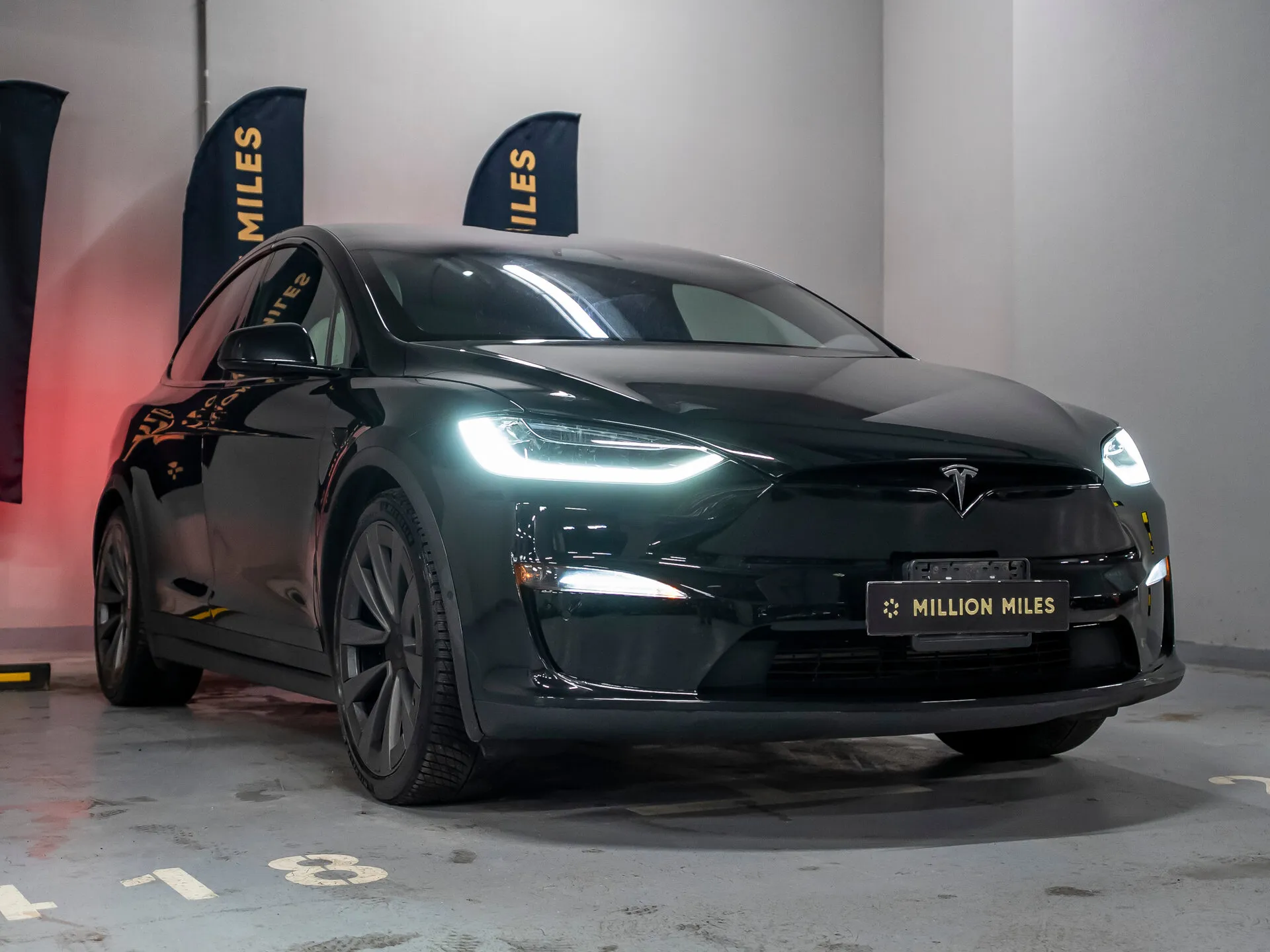 Tesla Model X — 8