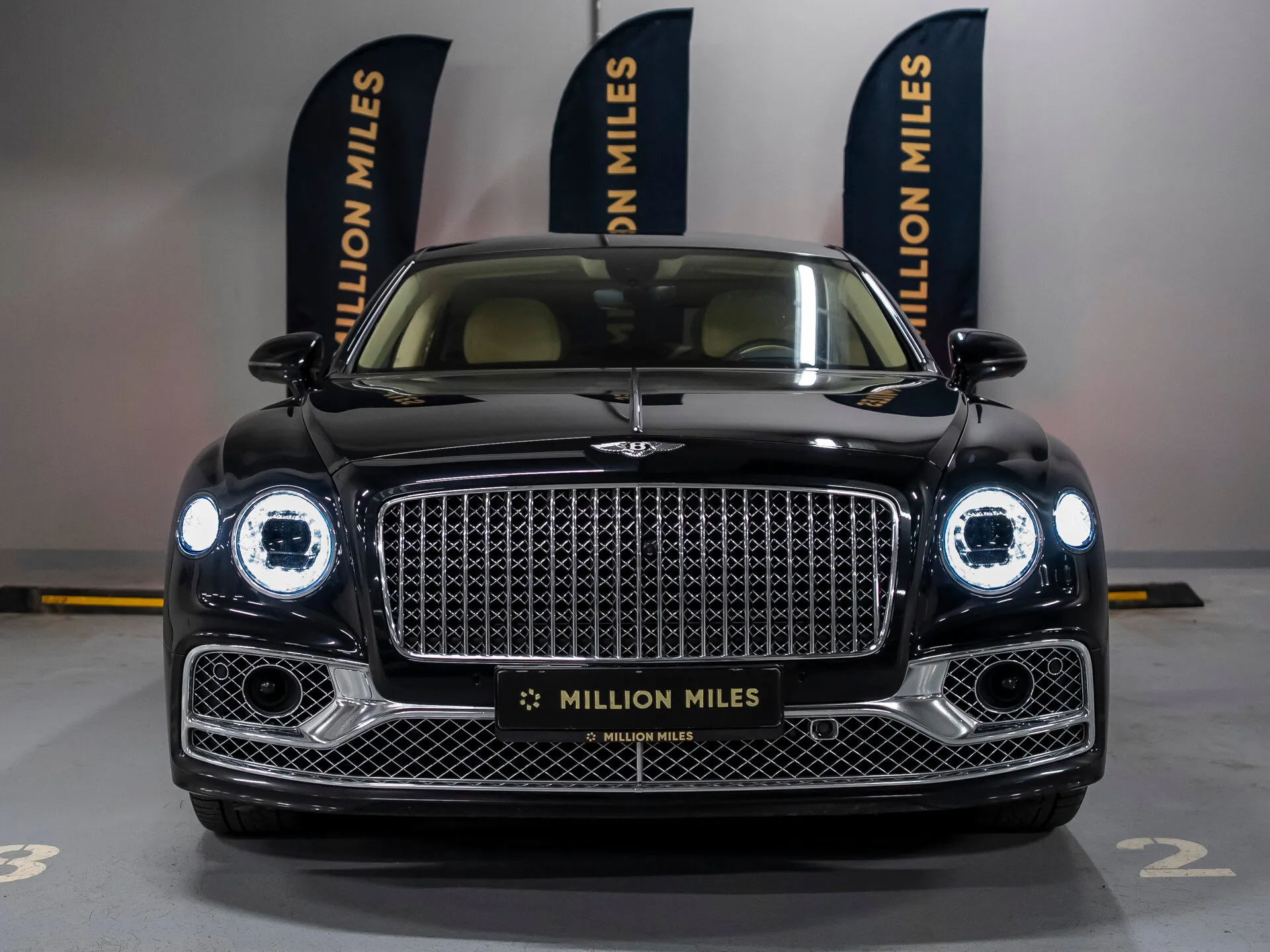 Bentley Flying Spur — 2