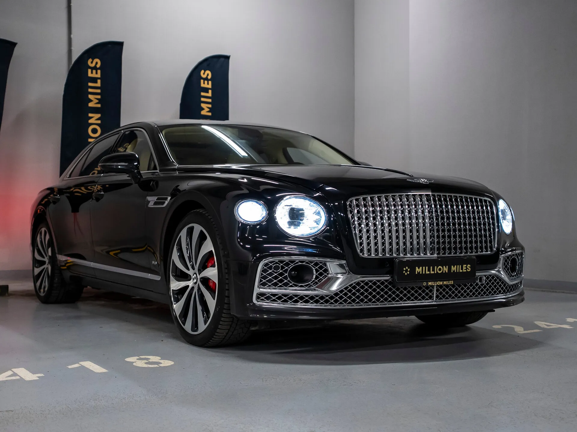 Bentley Flying Spur — 6