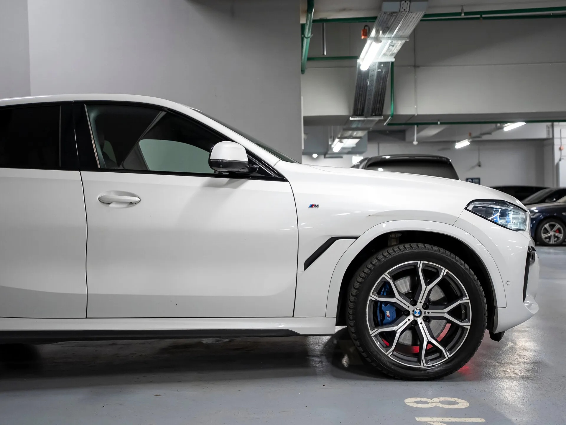 BMW X6 — 7