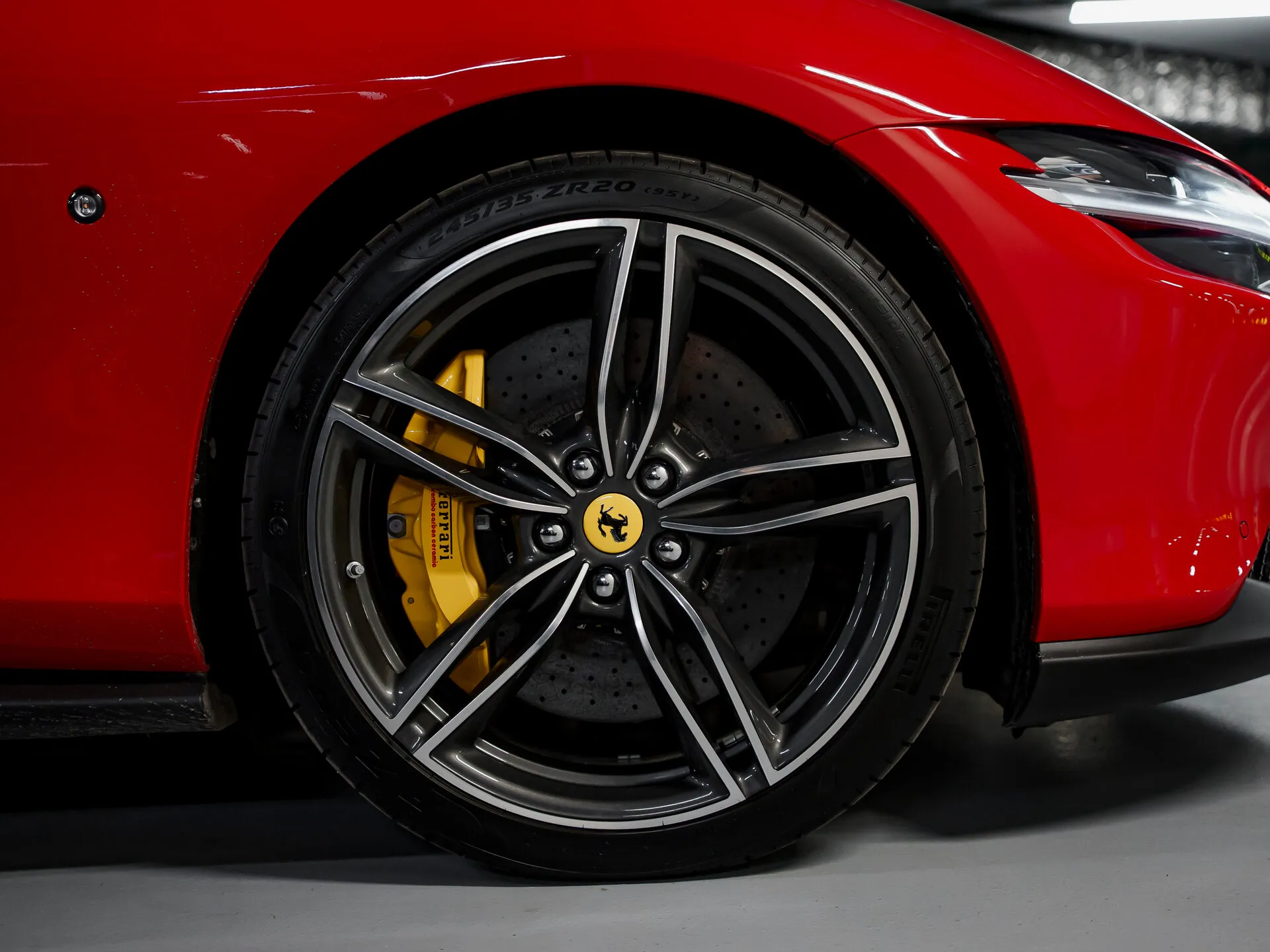 Ferrari Roma — 7