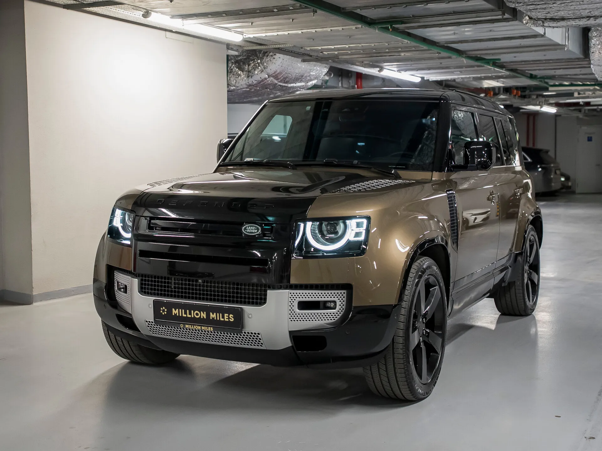 Land Rover Defender - Просмотр 1