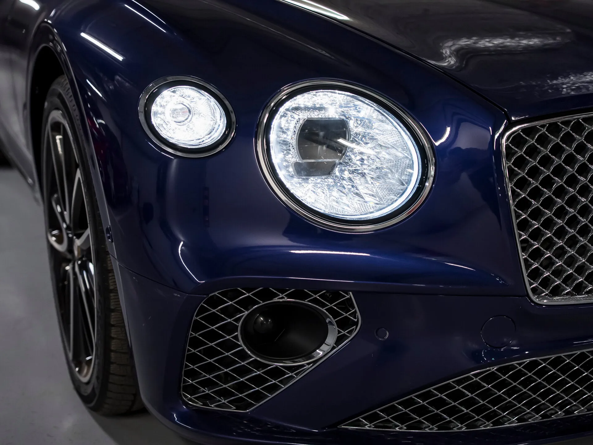 Bentley Continental GT — 6