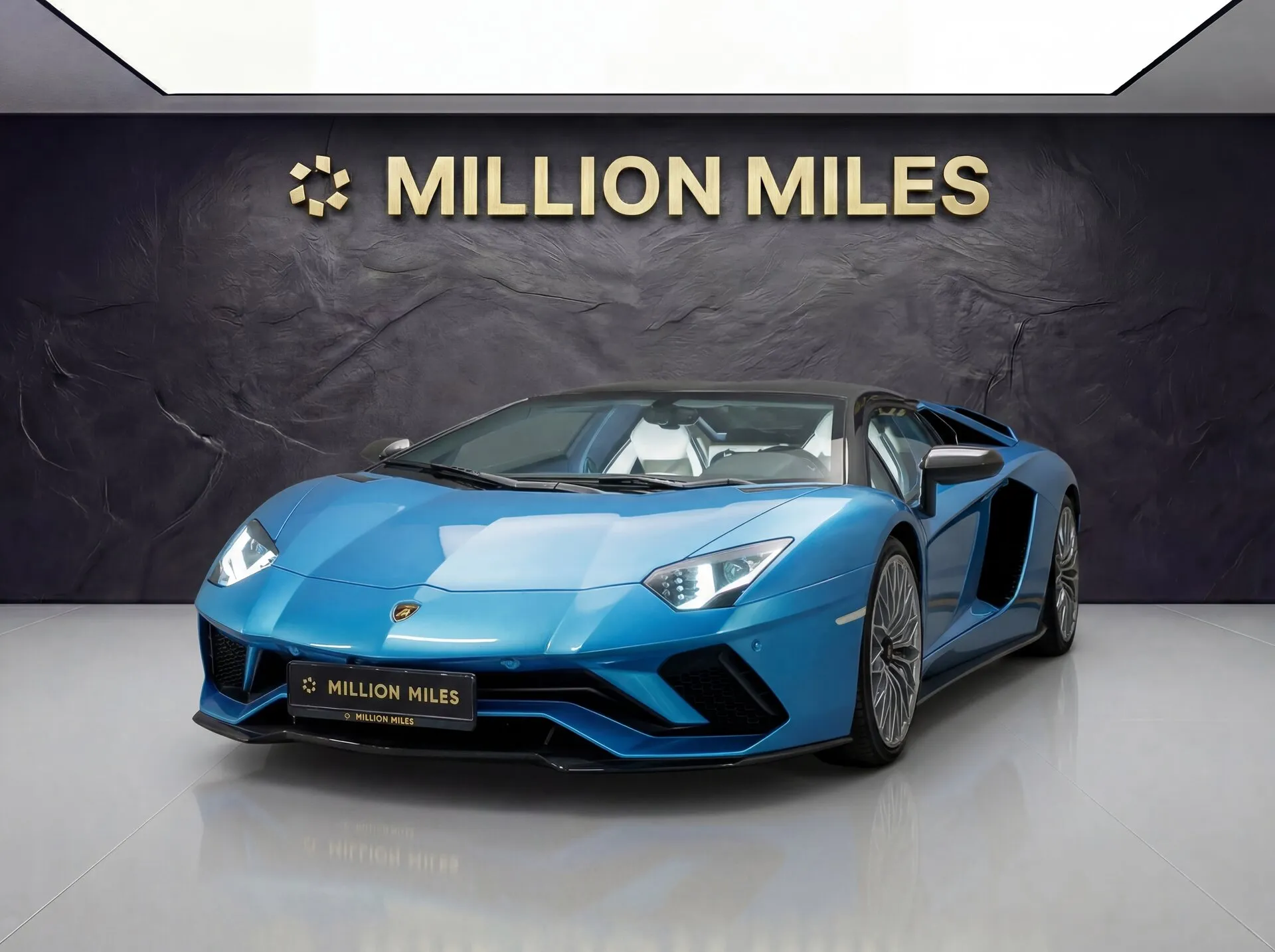 Lamborghini Aventador - Просмотр 1