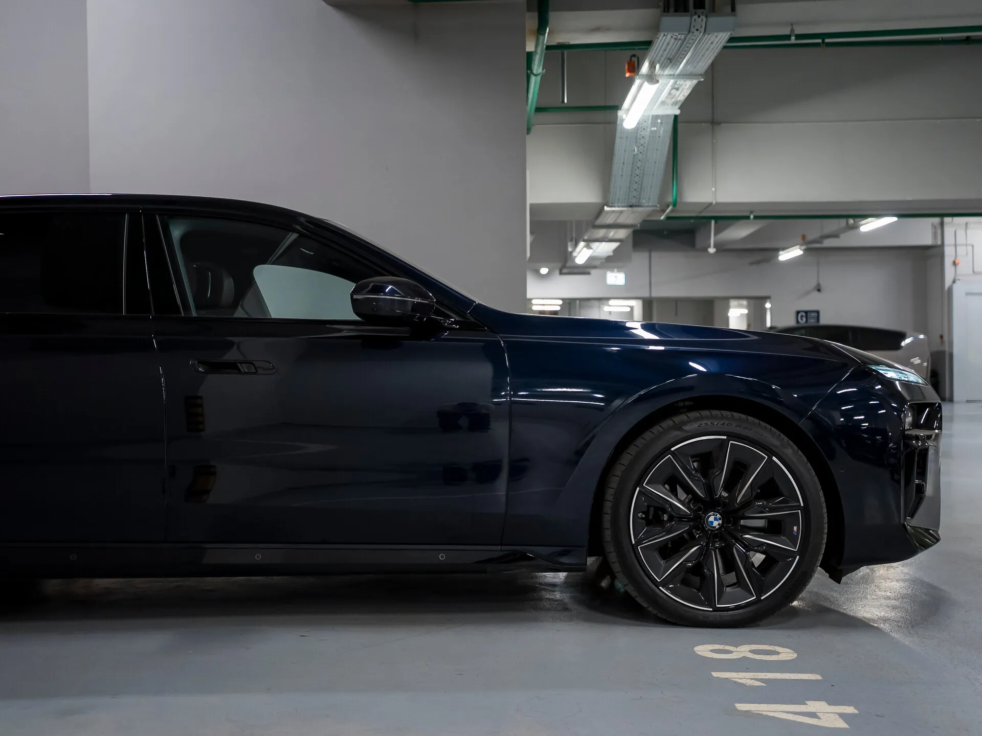 BMW 7 Серии, Vii (G70) — 7