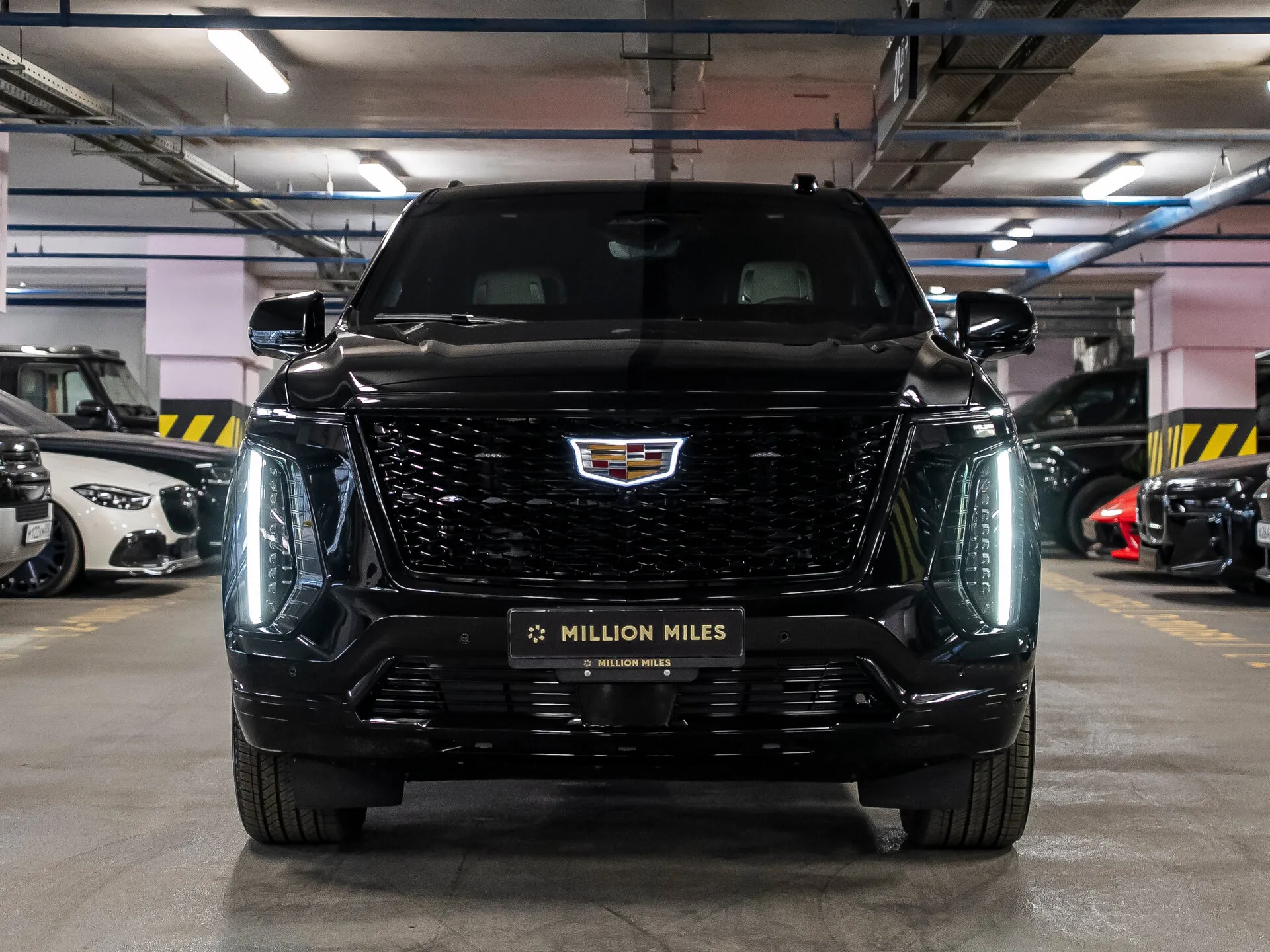 Cadillac Escalade — 3