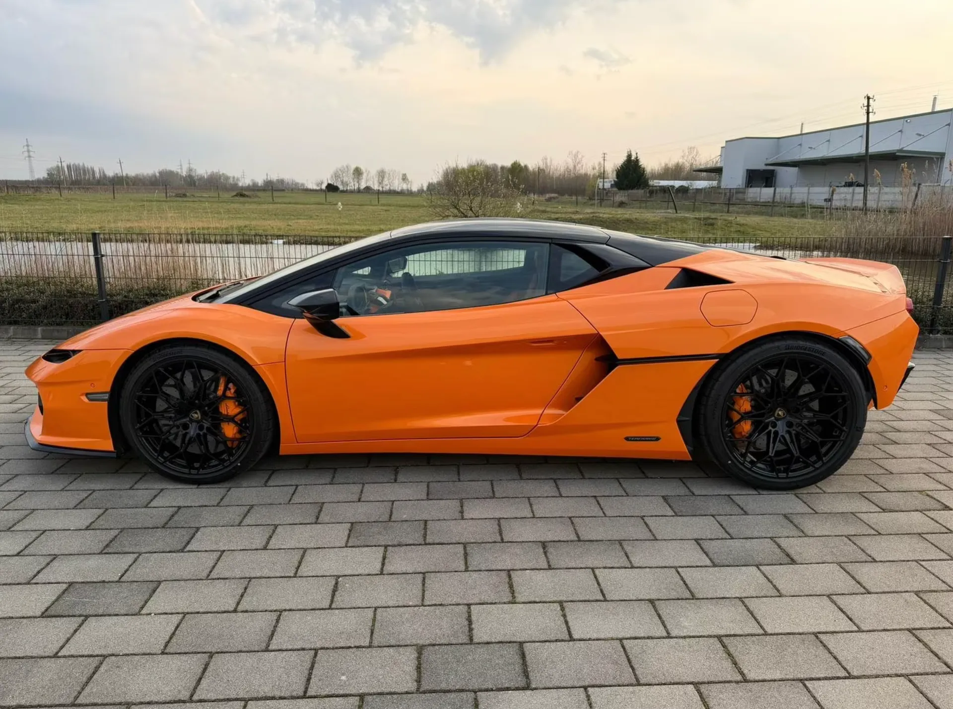 Lamborghini Temerario — 8