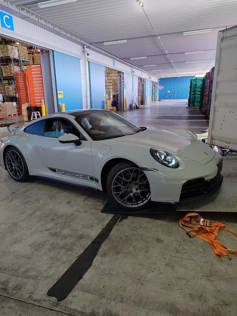 Porsche 911 - Просмотр 1