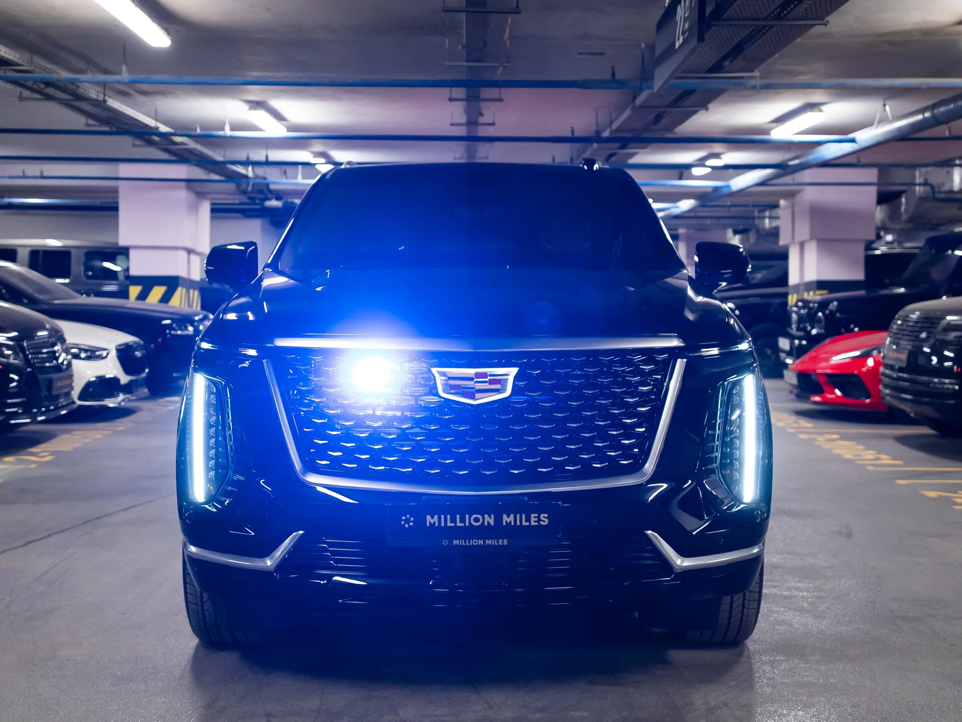 Cadillac Escalade — 2