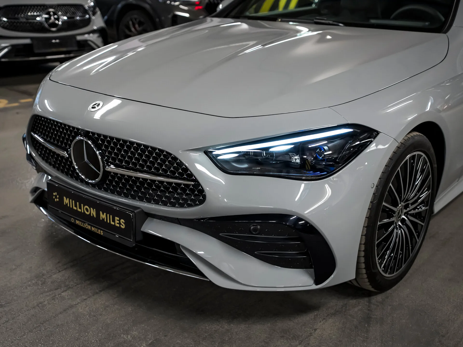 Mercedes-Benz Cle 200 — 3