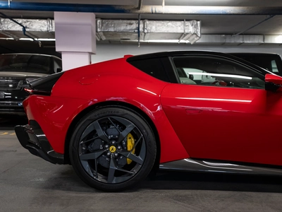 Ferrari 12Cilindri, I - 10