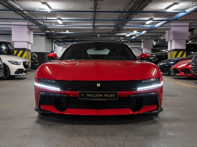 Ferrari 12Cilindri, I - 2