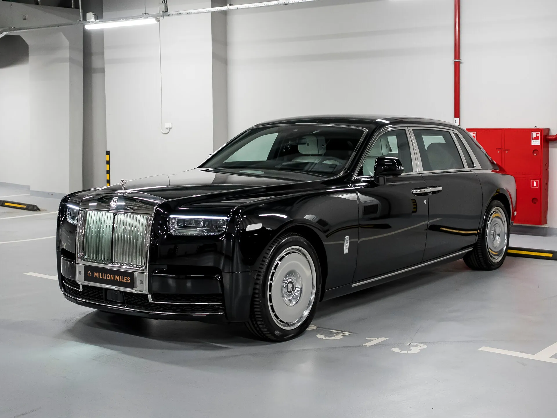 Rolls-Royce Phantom - Просмотр 1