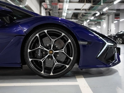 Lamborghini Revuelto, I - 9