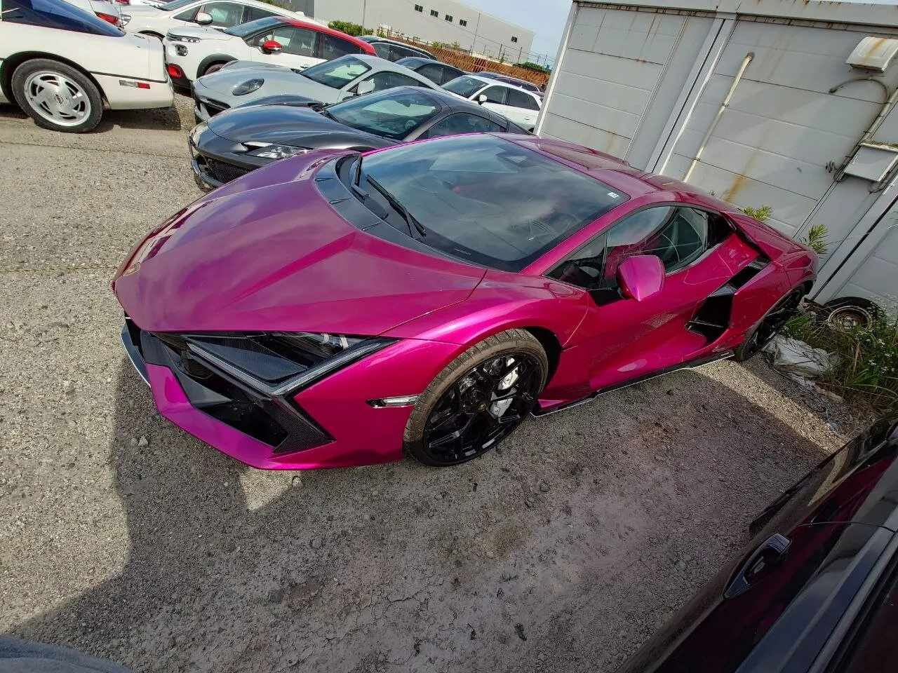 Lamborghini Revuelto - Просмотр 1