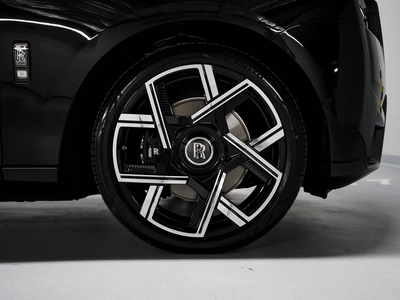 Rolls-Royce Cullinan Black Badge, I Рестайлинг (Series Ii) - 10