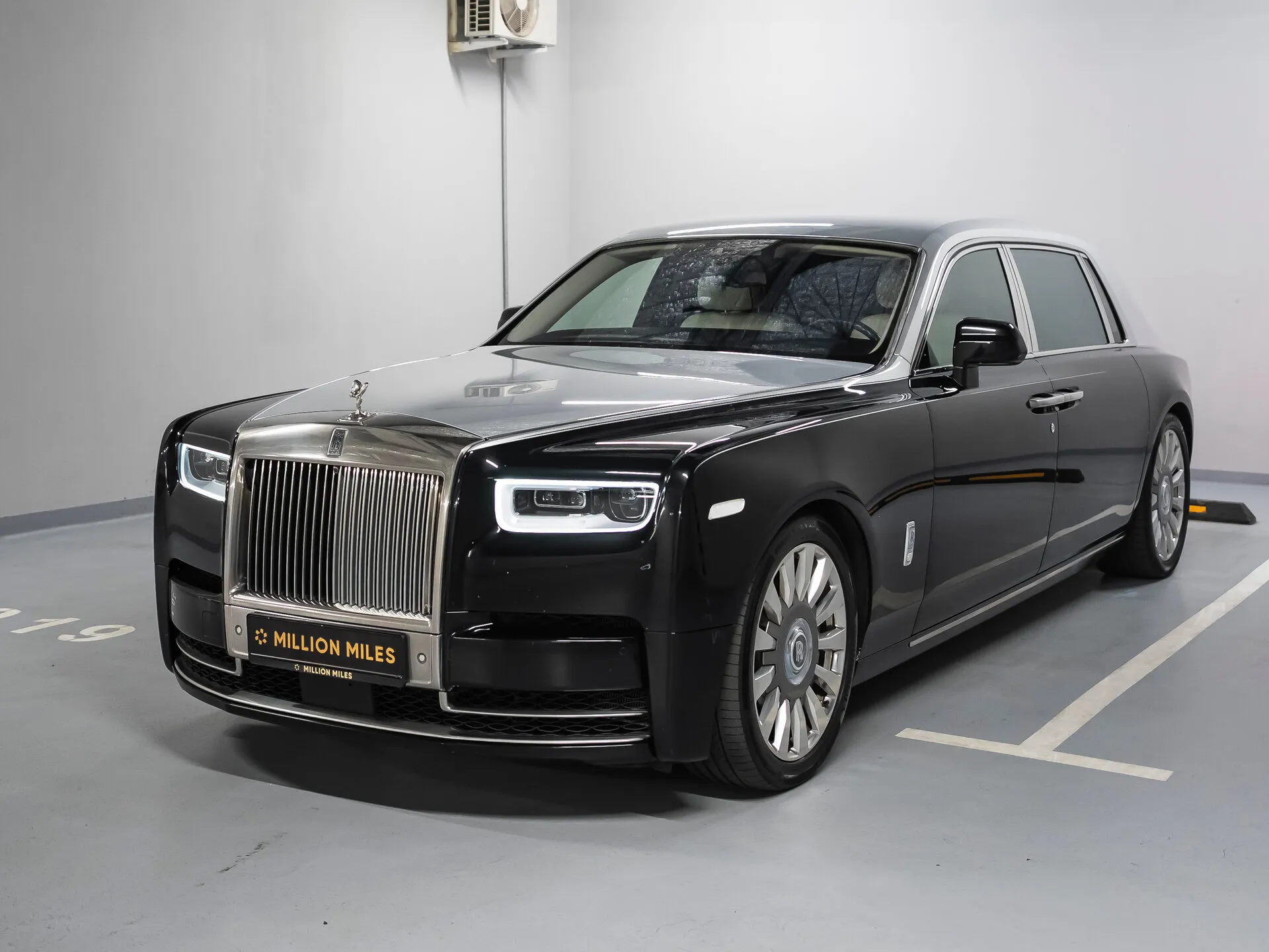 Rolls-Royce Phantom - Просмотр 1