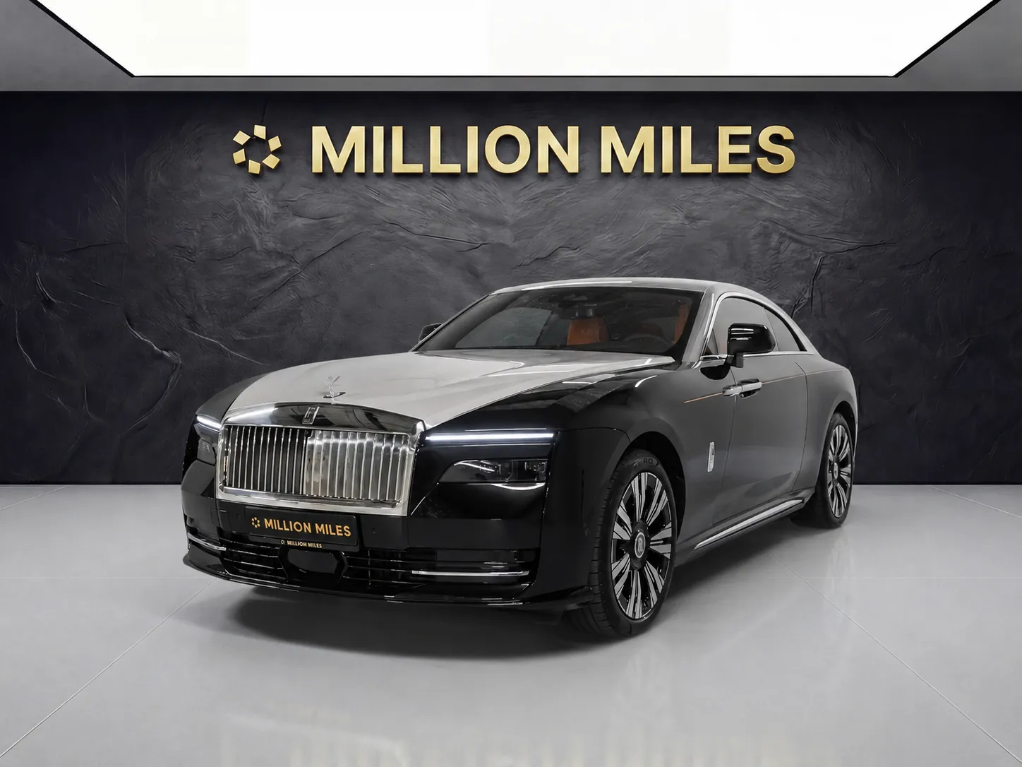 Rolls-Royce Spectre - Просмотр 1