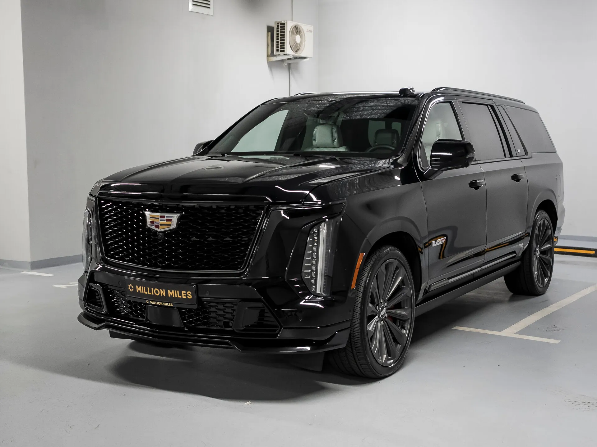 Cadillac Escalade-V - Просмотр 1