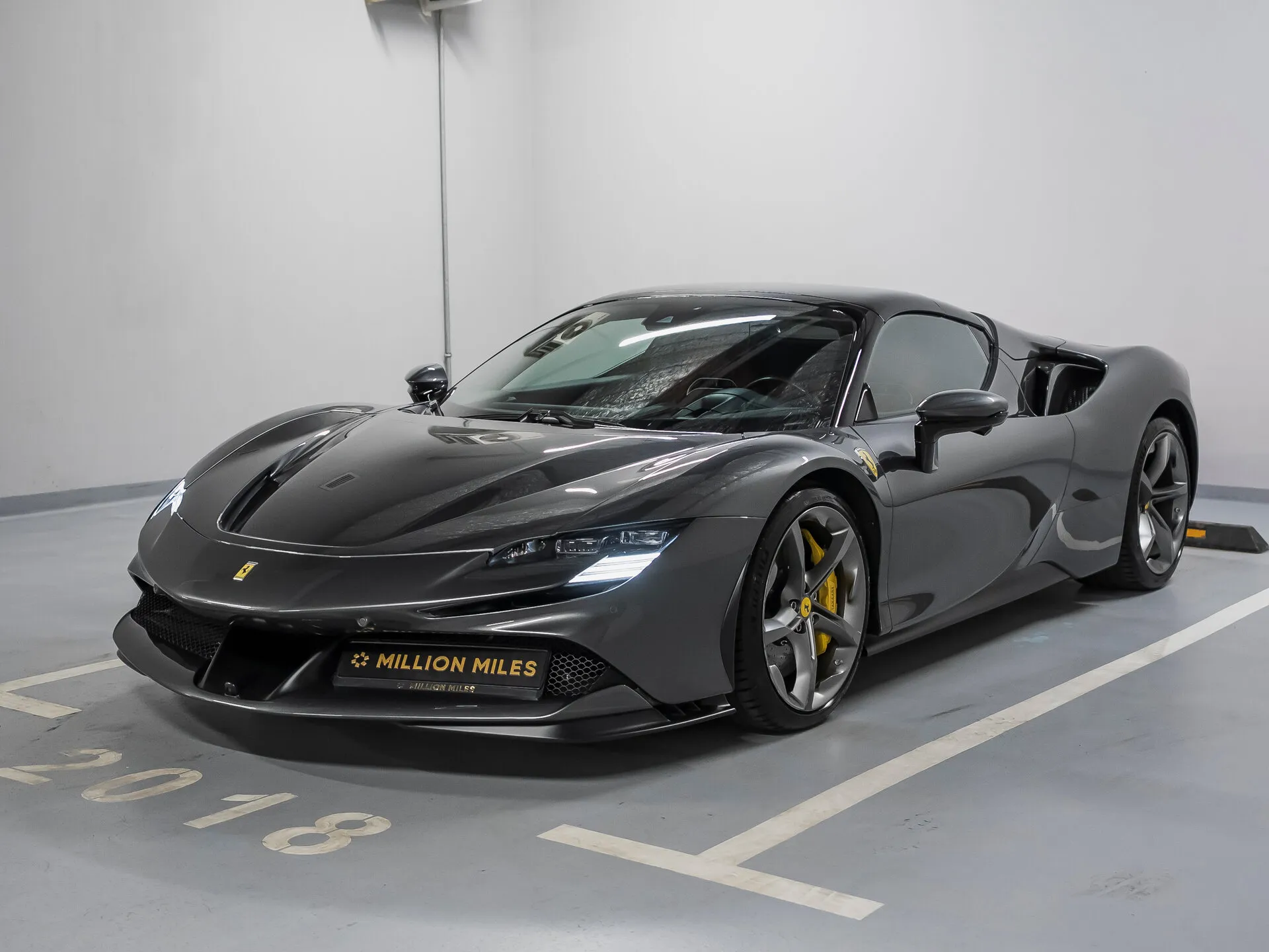 Ferrari SF90 - Просмотр 1