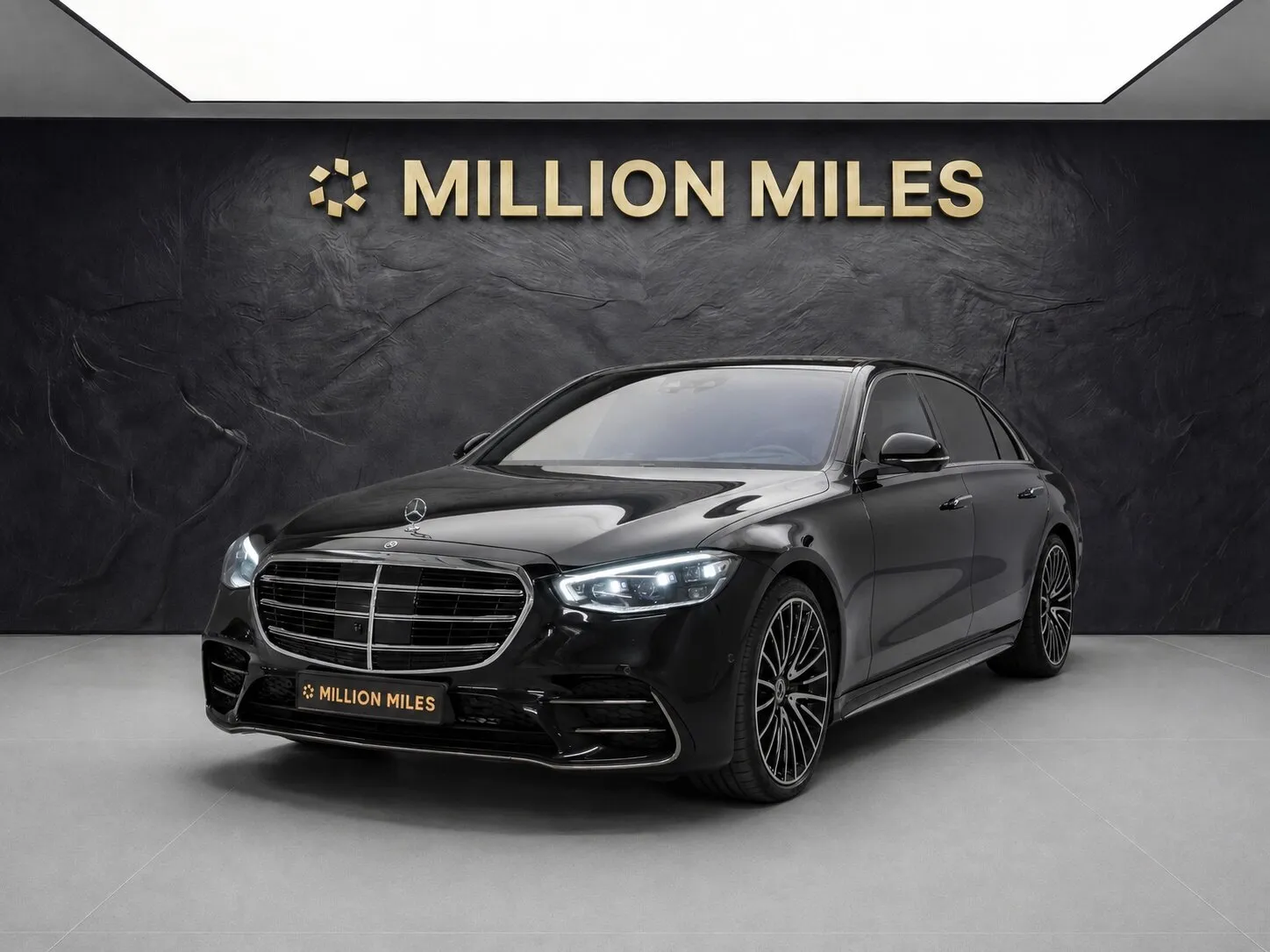 Mercedes-Benz S-Класс - Просмотр 1