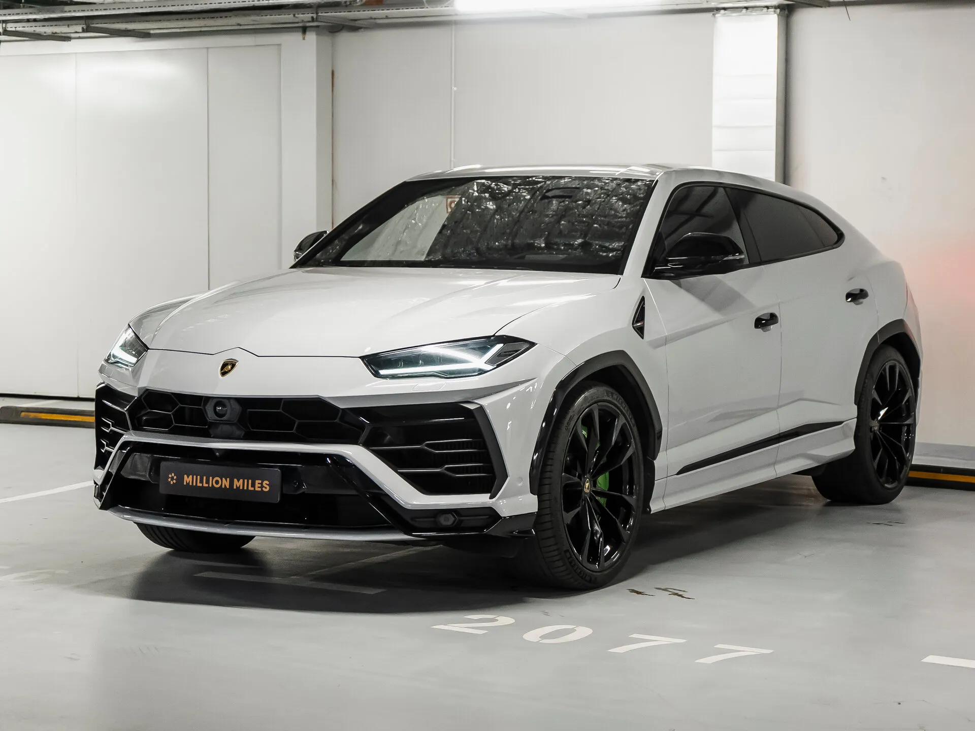 Lamborghini Urus - Просмотр 1