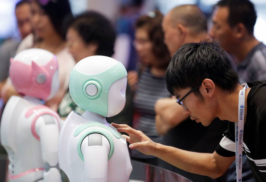 Исследование WSJ отмечает рост внедрения китайских языковых моделей