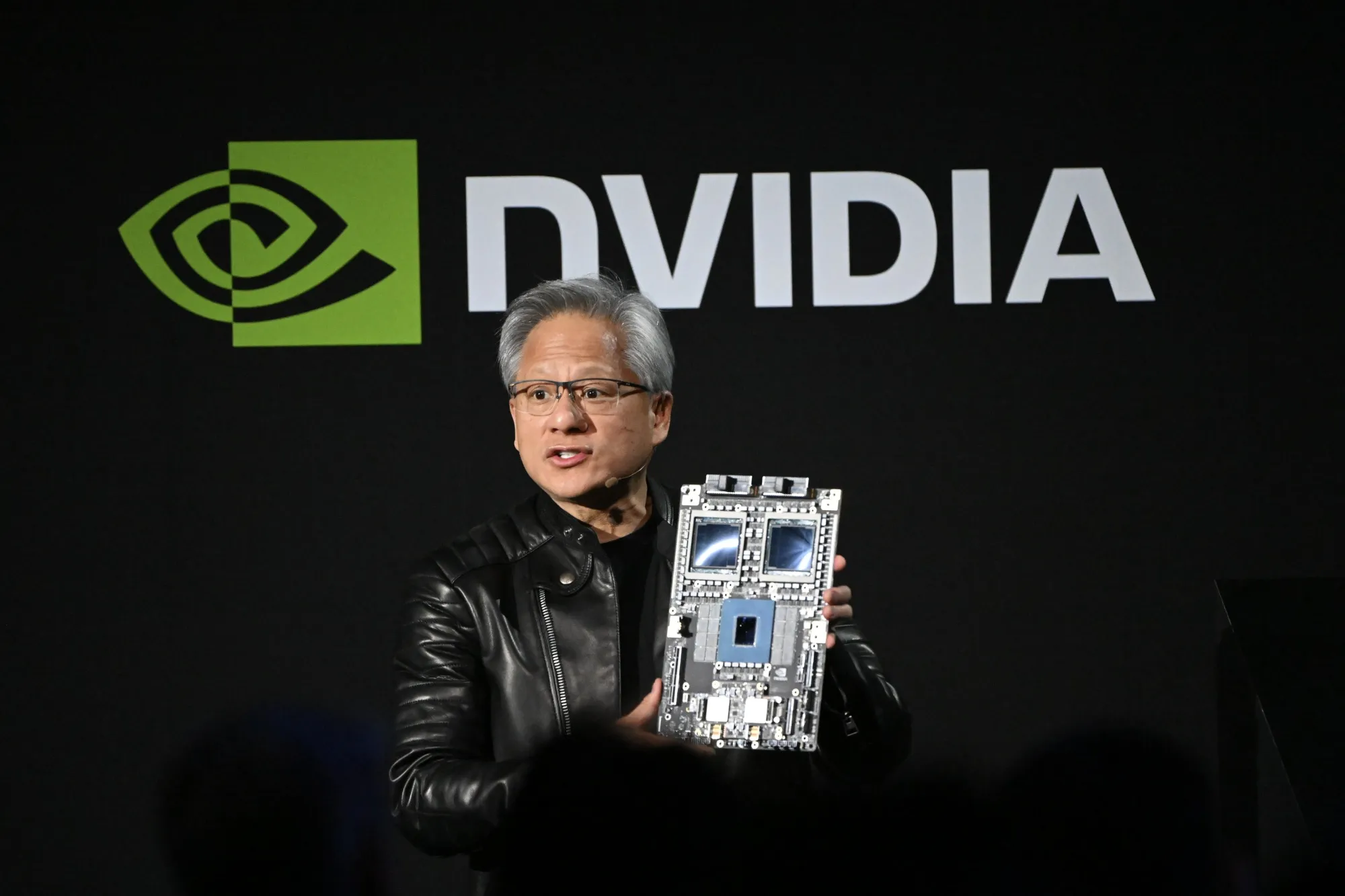 Nvidia первой в истории достигла рыночной капитализации в $4 трлн